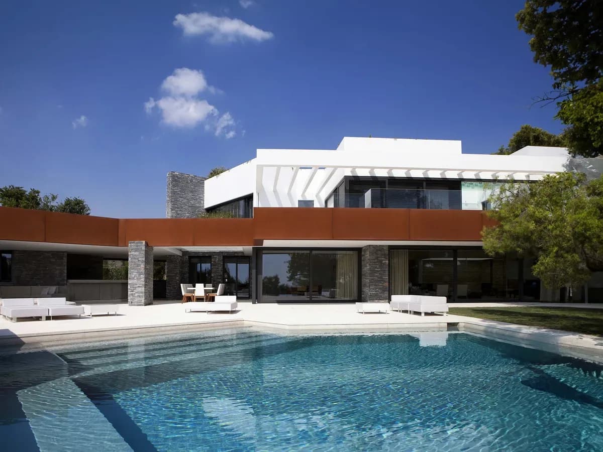 Residence in Kiffisia
