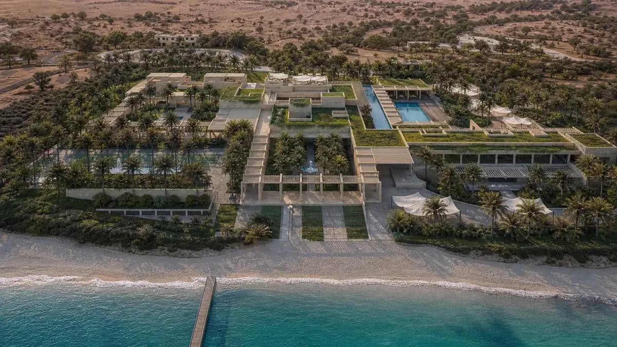 Royal Beach Villa