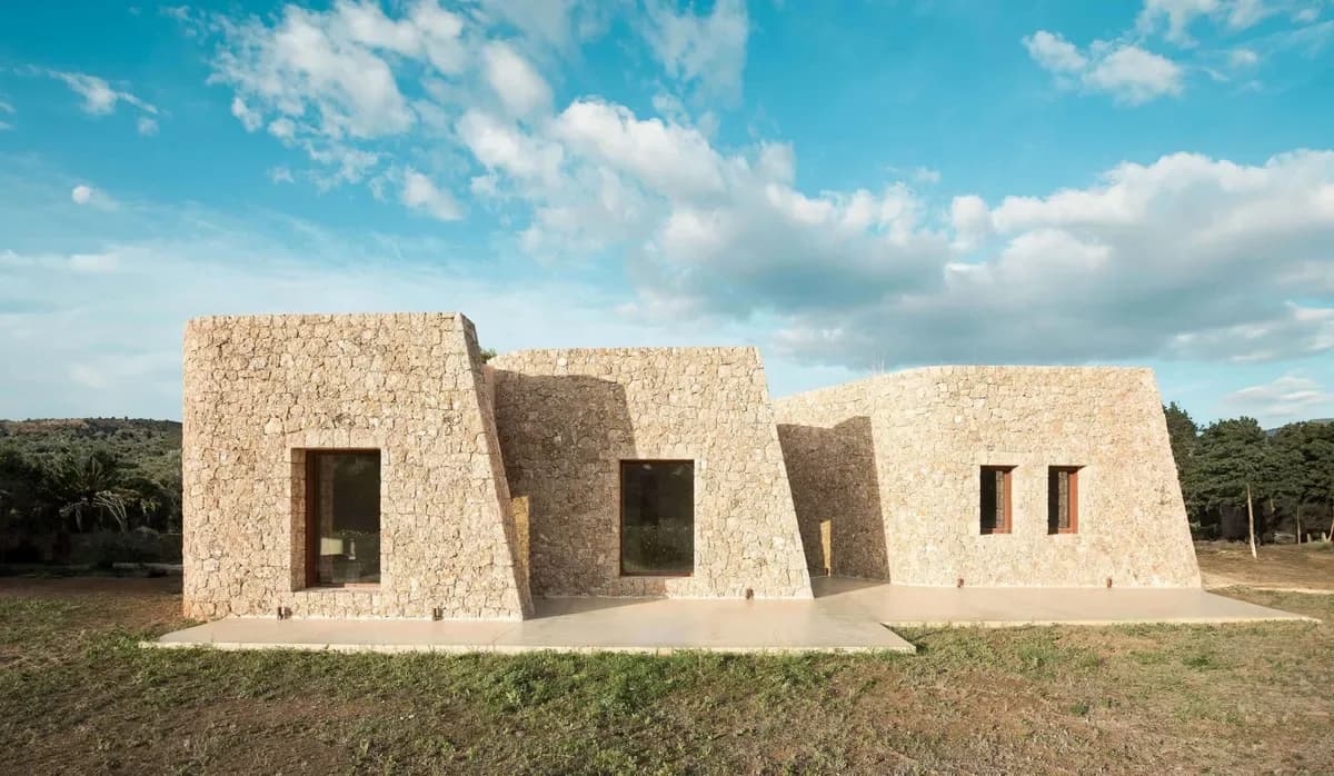 Paraschis House